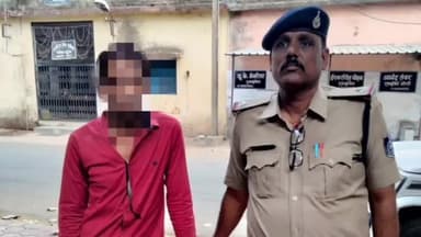 दलौदा: ग्राम आक्या सरसोंद रोड के पास गैराबंदी कर 60 किलो डोडाचूरा जब्त,बाइक चालक गिरफ्तार