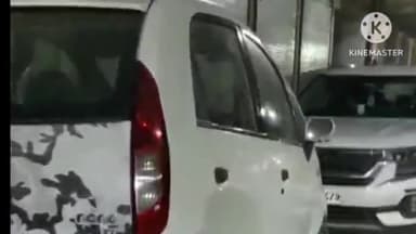 अमरोहा: हिंदू कॉलेज के पास रोड को बनाया पार्किंग परेशान लोगों ने वीडियो किया वायरल अधिशासी अधिकारी बोले की जाएगी कार्यवाही