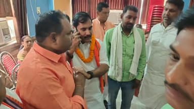 संदेश: बीजेपी कार्यकर्ताओं ने अनुसूचित जाति जनजाति कल्याण मंत्री जनक राम का आरा में भव्य रूप से स्वागत किया