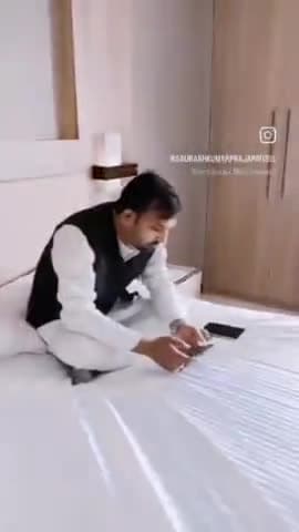 सुन्दरता सस्ती है, चरित्र महंगा है, घड़ी सस्ती है, समय महंगा है, शरीर सस्ता है, जीवन महंगा है।
Todays Best Photo 
❤❤❤❤❤❤
#bestphotochallenge