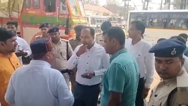 बिहार: जिलाधिकारी ने देवी सराय चौक स्थित भीमराव अम्बेडकर की प्रतिमा स्थल का किया निरीक्षण