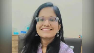 इंदौर: लसुड़िया क्षेत्र में बीबीए थर्ड ईयर की छात्रा की 16 वि मंजिल से गिरने से मौत हत्या है या आत्महत्या पुलिस जांच में जुटी