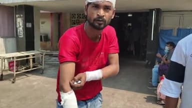 गोलमुरी-सह-जुगसलाई: हावड़ा ब्रिज के पास ऑटो शोरूम के मालिक ने ऑटो चालक को रॉड से मार कर किया घायल