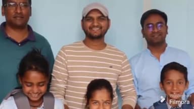 आदिबदरी: सुबेर संस्था गैरसैण के द्वारा निर्धन छात्र-छात्राओं के बीच पाठ्य सामग्री का किया गया वितरण