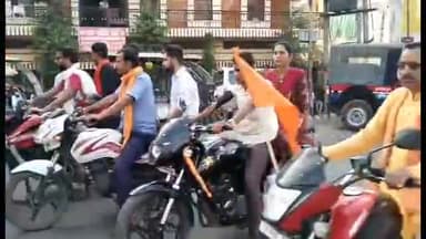 हमीरपुर: सुमेरपुर कस्बे में रामनवमी शोभायात्रा के लिए निकाली गई जन जागरूकता बाइक रैली