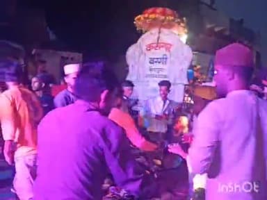 बल्देवगढ़: बल्देवगढ़ नगर में डॉक्टर भीमराव अंबेडकर जयंती पर आकर्षक झांकियों के साथ निकाली गई भव्य शोभायात्रा