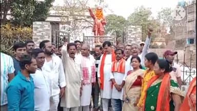 साहिबगंज: राजमहल विधायक के नेतृत्व में भाजपा कार्यकर्ताओं ने बाबा साहेब डॉ. भीमराव अंबेडकर की जयंती पर किया माल्यार्पण व नमन