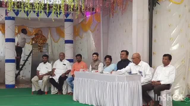जव्हार: डॉ. बाबासाहेब आंबेडकर स्मारक येथे जव्हार नगरपरिषदेच्या वतीने डॉ. बाबसाहेब आंबेडकर यांची जयंती साजरी