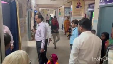 डुमरांव: डुमरांव अनुमंडलीय अस्पताल का सिविल सर्जन डॉ सुरेश चंद्र सिन्हा ने किया निरीक्षण, अस्पताल प्रबंधन को दिए कई दिशानिर्देश