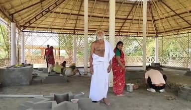 मंदसौर: खानपुरा तीन छतरी बालाजी मंदिर में होगा नव कुंडात्मक महायज्ञ 19 अप्रैल से होगा शुरू की जा रही भव्य तैयारी