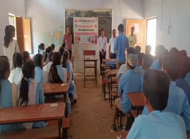 सुल्तानपुर: स्वीप योजना के अंतर्गत चांदीपुर स्थित शोभाराम राष्ट्रीय इंटर कालेज में हुआ मतदाता जागरूकता कार्यक्रम का आयोजन