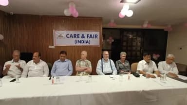 भदोही: बाल श्रम समस्या को लेकर केयर एंड फेयर इंडिया व जर्मनी के ट्रस्टी अध्यक्ष ने भदोही में की बैठक