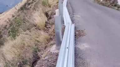 शिमला ग्रामीण: देवीधार में पैराफिट लगाने का कार्य जोरों शोरों से किया जा रहा