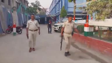 बेगूसराय: NH-31 पर पिकअप और ई-रिक्शा की टक्कर में 1 राहगीर की हुई मौत, दूसरे की स्थिति नाजुक