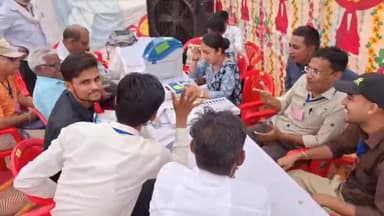 बूंदी: राजकीय महाविद्यालय में पीठासिनी अधिकारी व प्रथम मतदान दल अधिकारियों का द्वितीय प्रशिक्षण संपन्न