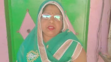 साशन,प्रशासन से लगा रही हूं न्याय की गुहार  मेरे साथ कभी भी हो सकती है अनहोनी घटना घटित  हाथरस पुलिस न्याय देने नाकाम