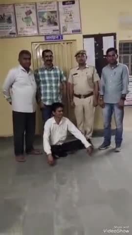 रानीवाड़ा: करड़ा पुलिस की बड़ी कार्यवाही 98.500 किलोग्राम अवैध डोडा पोस्त एवं एक पिस्टल के साथ आरोपी को किया गिरफ्तार