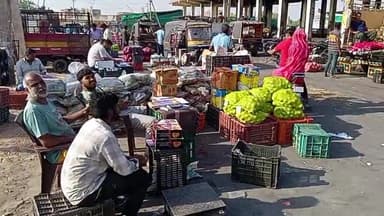 पचपदरा: बालोतरा में सब्जी मंडी में आगजनी की घटना के बाद व्यापारियों ने प्लेटफार्म का कार्य शीघ्र शुरू करवाने की मांग की