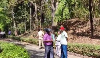 धनबाद/केंदुआडीह: धनबाद रेल प्रबंधक के आवास में लगी आग आग पर पाया गया काबू