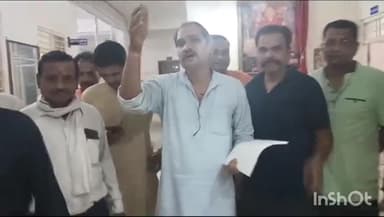 गुना नगर: नानाखेड़ी में एक युवती को बंधक बनाकर की गई मारपीट के मामले में क्षत्रिय राजपूत सभा ने केंद्र थाना में दिया ज्ञापन