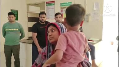 अमरोहा: अमरोहा के मोहल्ला बेगूसराय में बंदरों ने मासूम पर किया हमला घायल को जिला अस्पताल लेकर पहुंचे परिजन डॉक्टरो ने किया इलाज