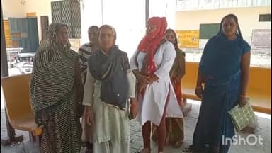 जलालाबाद: आशा वर्करों ने सामुदायिक स्वास्थ्य केंद्र जलालाबाद पर मीटिंग कर बीसीपीएम के खिलाफ खोला मोर्चा