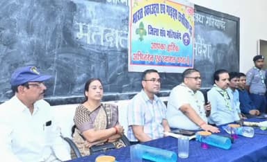 देवभोग: जिले में स्काउट-गाईड विद्यार्थी मतदान केन्द्रों में दिव्यांग,गर्भवती माताओं एवं बुजुर्ग मतदाता का करेंगे सहयोग