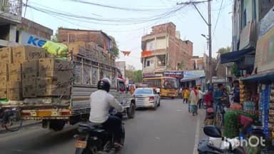 शिवहर: शिवहर शहर के गांधी चौक से लेकर रजिस्ट्री चौक तक लगा भीषण जाम, ट्रैफिक पुलिस के द्वारा हटाया गया जाम