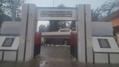 मोहम्मदी: मोहम्मदी पुलिस ने लोक प्रतिनिधि अधिनियम के तहत अभियुक्त को किया गिरफ्तार।