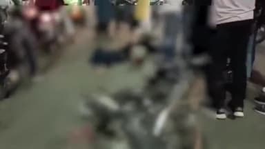 हुज़ूर: आरिफ नगर ब्रिज पर तेज रफ्तार डंपर ने बाइक सवार दंपती को टक्कर मार दी।