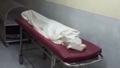 गढ़मुक्तेश्वर: स्याना चौपला पर चेक पोस्ट के पास मिला युवक का शव, पुलिस शिनाख्त में जुटी