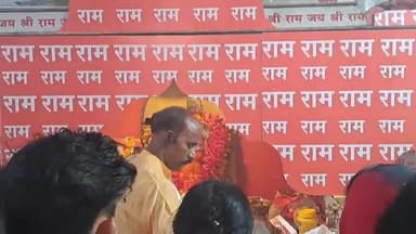 कोंडागांव: कोंडागांव के हनुमान मंदिर में हनुमान जन्मोत्सव का भव्य आयोजन,भक्तों की उमड़ी भीड़