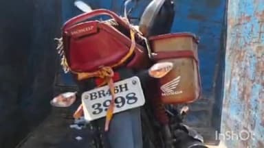 सोनो: पचपहारी गैस गोदाम के पास बाइक पेड़ से टकराई, बाइक सवार की हुई मौत