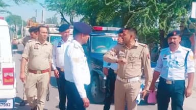 अमरोहा: अमरोहा पुलिस ने पिछले 24 घंटे में काटे 14022 वाहनों के चालान, यातायात के नियमों का नही कर रहे थे पालन