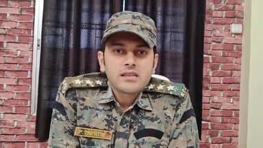 गोपालगंज: मांझा थाना की पुलिस ने देसी कट्टा व आठ जिंदा कारतूस के साथ एक युवक को किया गिरफ्तार : सदर एसडीपीओ प्रांजल ने दी जानकारी।