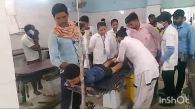 मानसी: आवास बोर्ड में क्रिकेट खेलने के दौरान गिरकर किशोर हुआ घायल ,सदर अस्पताल में चल रहा है उपचार