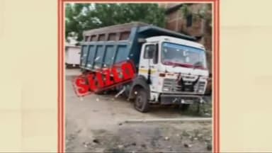 डेहरी: अवैध बालू खनन के खिलाफ आयर कोठा में पुलिस ने की  छापेमारी ,एक हाईवा को पुलिस ने किया जब्त