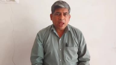 #अमांपुर से काली नदी तक 5 किलोमीटर सड़क काफी टूटी और जर्जर है। इसकी मरम्मत होनी चाहिए।