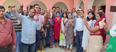 शिवहर: 25 मई को मतदान करने को लेकर डीडीसी अतुल कुमार वर्मा ने डुमरी कटसरी प्रखंड क्षेत्र में चलाया जागरूकता अभियान