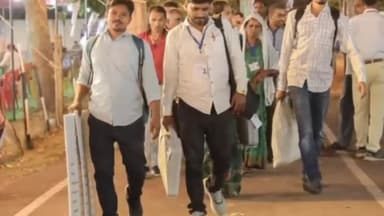 सिमरिया: ईव्हीएम व वीवीपैट मशीनें स्ट्रांग रूम में बंद आज सिमरिया तहसील कार्यालय से प्राप्त हुई जानकारी