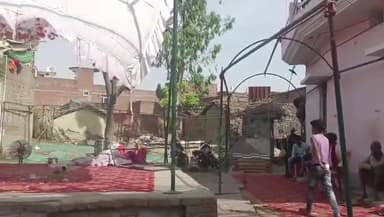 करछना: करेहा गांव में खुशियों वाले घर में छाया मातम,बहन की डोली उठने से पहले भाई की करंट लगने से हुई मौत