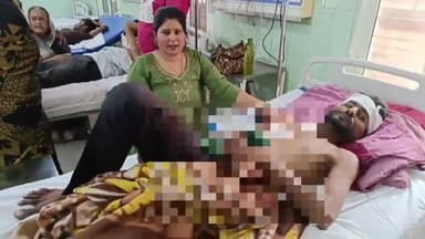 बरेली: थाना इज्जत नगर के तुला शेरपुर के प्रताप पड़ोस के दबंगों ने चाकू से किया जानलेवा हमला, अस्पताल में भर्ती