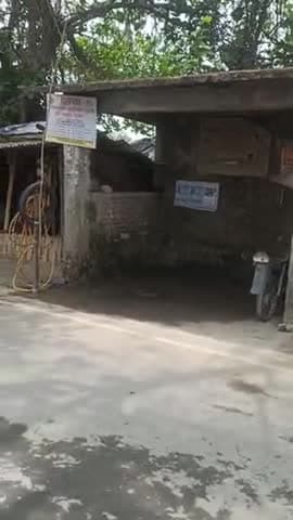 #तरौना_भोजपुर पंचायत के #बीड़ी_चौक स्थित एक मात्र यात्री सेवा बना हुआ है
 अभि इसका स्तिथि देखिए कैसा हाल है
#Pravinbabu