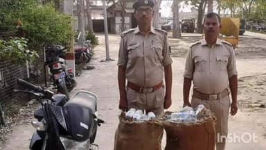 बेनीपट्टी: हथियरबा गांव के निकट पुलिस बाइक सहित 300 बोतल नेपाली शराब जब्त