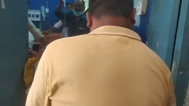 वारिसलीगंज: वारिसलीगंज थाना के बहेरा गांव में पैसा को लेकर विवाद हो गई जहां मारपीट में एक युवक जख्मी सरकारी अस्पताल में भर्ती