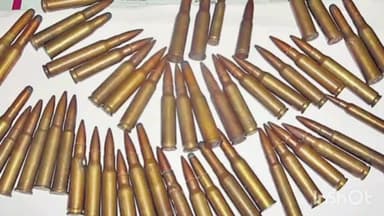 मनेर: लोदीपुर दियारा पर छापेमारी कर पुलिस ने एक देसी कट्टा व 29 कारतूस के साथ दो लोगों किया गिरफ्तार