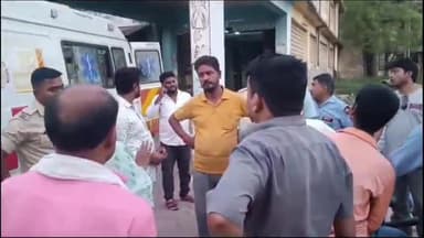 नरकटियागंज: अनुमंडलीय अस्पताल नरकटियागंज में एंबुलेंस के अभाव में एक मरीज की मौत