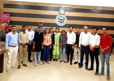 जिला प्रशासन गोरखपुर के तरफ से यूथ पॉवर एसोसिएशन टीम को गोरखपुर शहर के 80 वार्डो में मतदाता जागरूकता अभियान के अंतर्गत नुक्कड़ नाटक करने की जिम्मेदारी मिली है ।