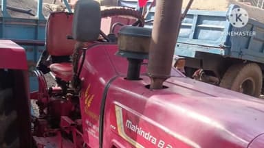 बूरमू: बुढ़मू के छापर नदी से लाया जा रहा तीन ट्रैक्टर अवैध बालों को किया गया जप्त