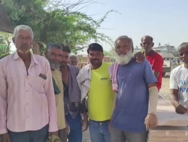 मेड़ता: जिला विधिक प्राधिकरण ने विश्व श्रमिक दिवस पर श्रमिकों को किया जागरूक ,कानूनी अधिकारों के बारे में दी गई जानकारी